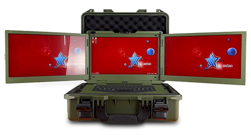 Ноутбук iROBO-7000-S565-3D с поддержкой трех независимых дисплеев.